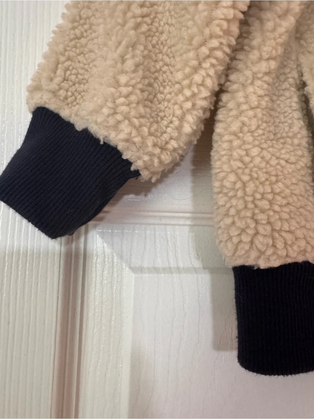 GAP Cream Sherpa Pullover with Navy Accents